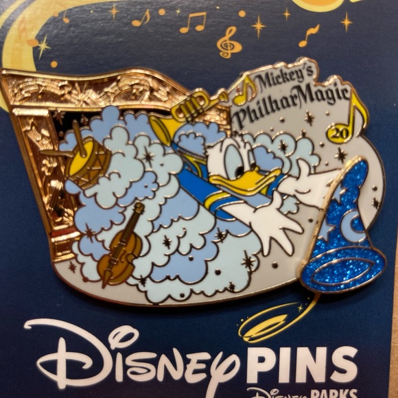 Disney Mickey’s Philharmagic 20th Anniversary Donald Duck Pin New LE 2500 Pin - Picture 2 of 3